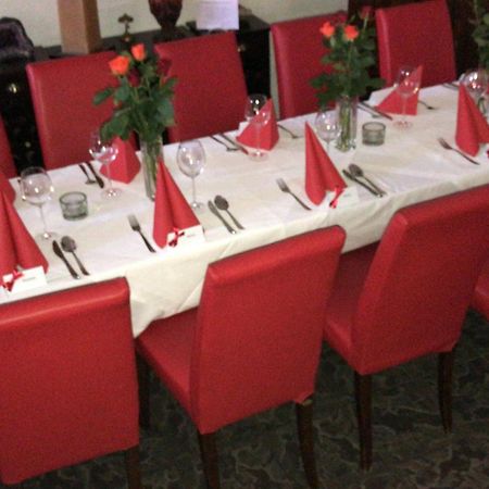 Lisas Gaestehaus Neckartenzlingen 外观 照片